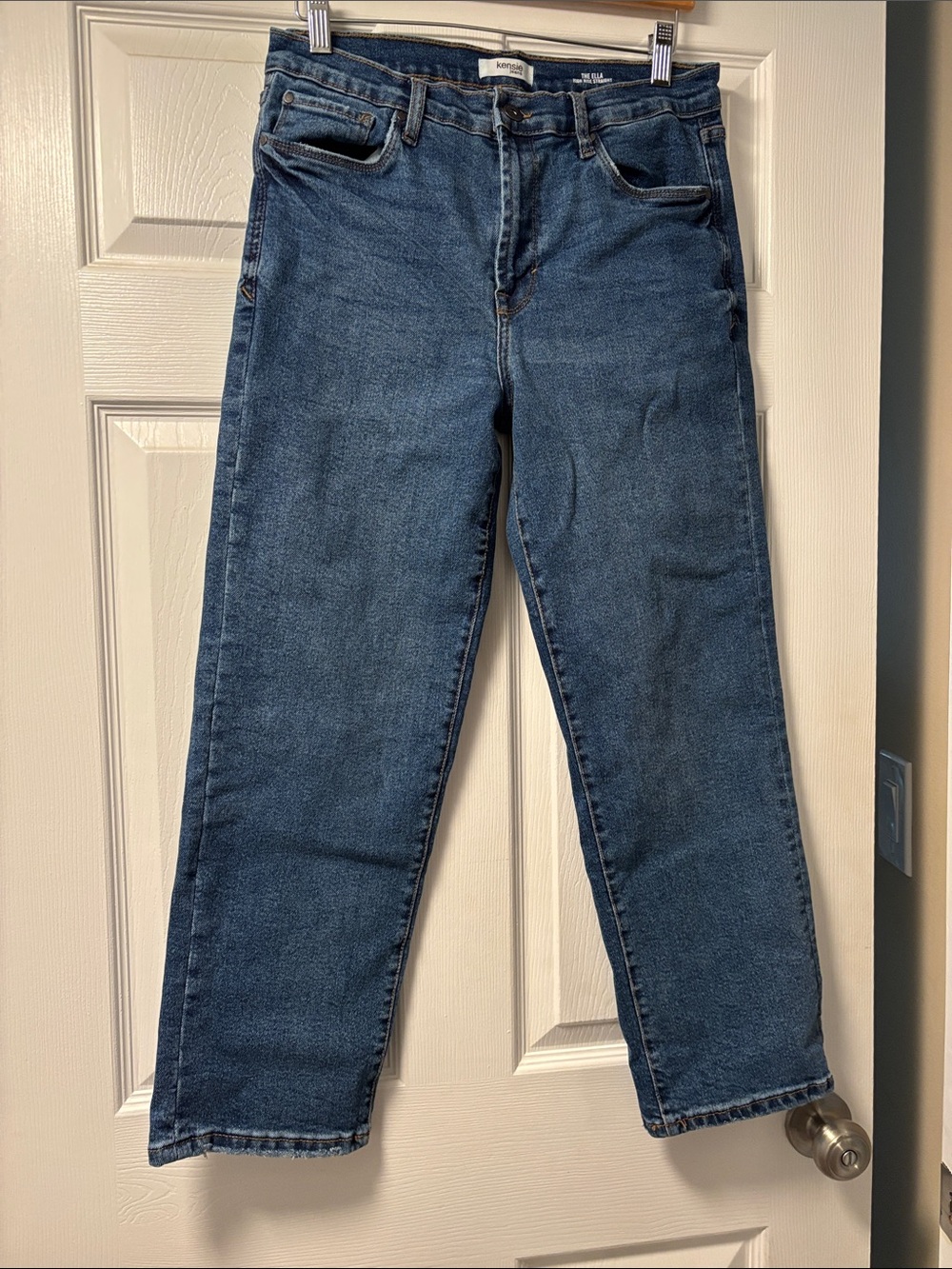 Kensie Women's Straight-Leg Jeans in Dark Blue Wash